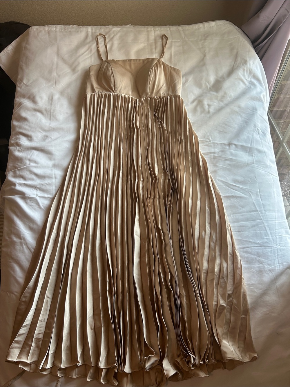 Spaghetti Strap Pleated Midi Dress in Champagne